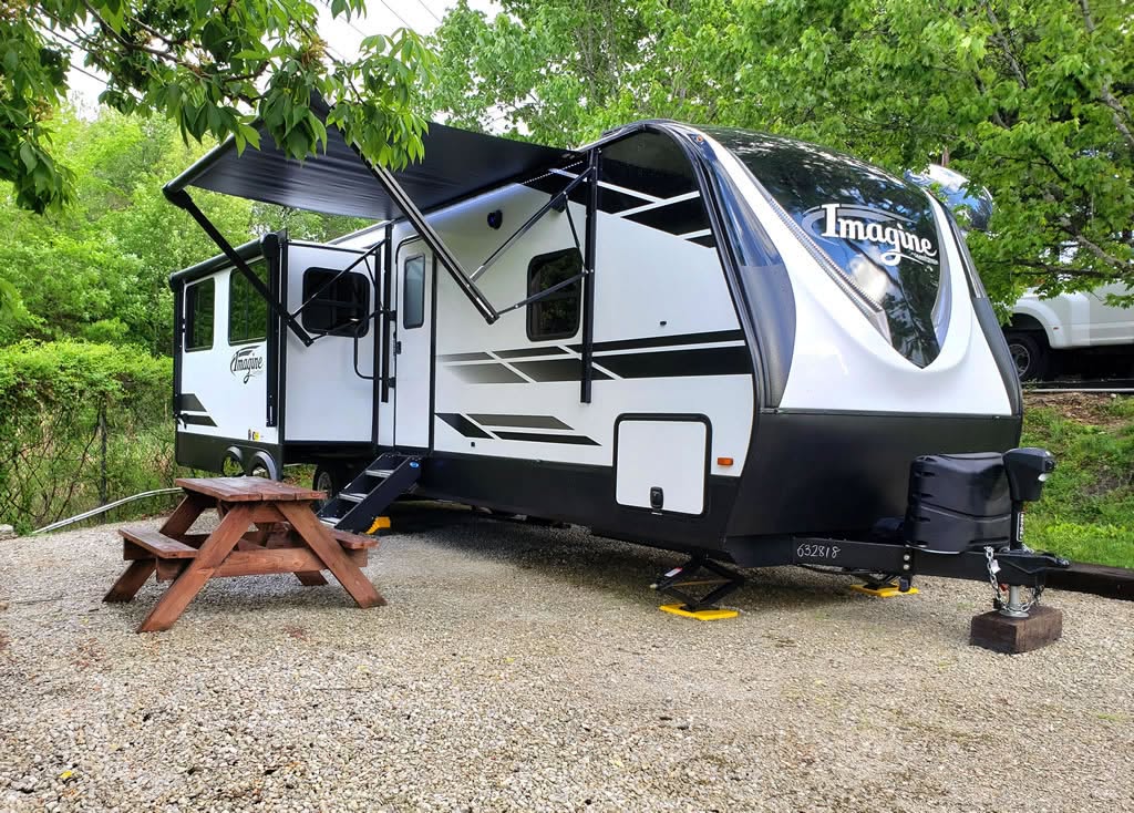 peaceful campsite at Unhitched Branson RV Park in Branson Missouri