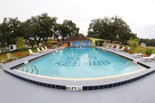 Breezy Oaks pool