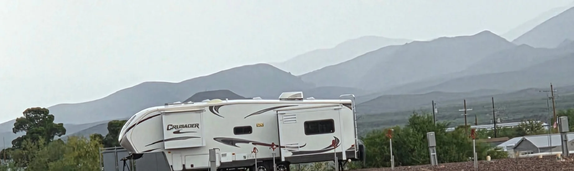 camper staying at Roosevelt Cottages RV Park in Tonto Basin, Arizona along the Roosevelt Lake
